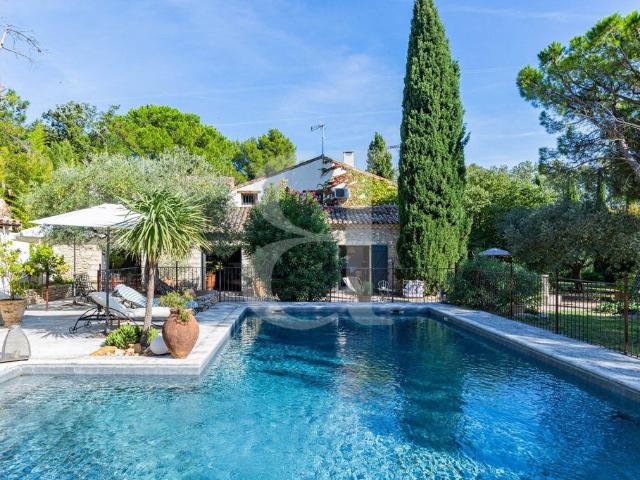 Maison vente à Nîmes, Aramon