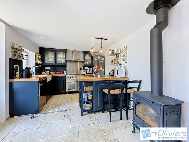 Maison vente à Versailles, Montigny-le-bretonneux