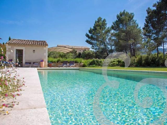 Maison location à Arles, Eygalières