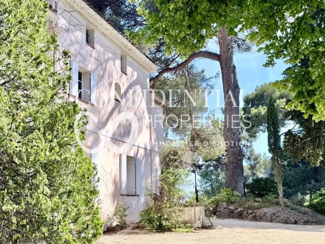 Maison vente à Arrondissement de Toulon, Le Pradet