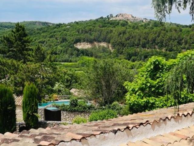 Maison vente à Apt, Saint-martin-de-castillon