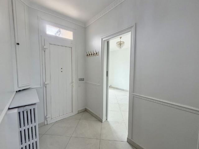 Maison location à Antony, Châtillon