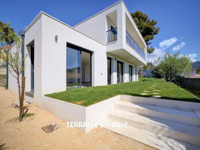 Maison vente à Marseille, Ceyreste