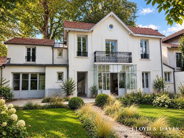 Maison vente à Nanterre, Vaucresson