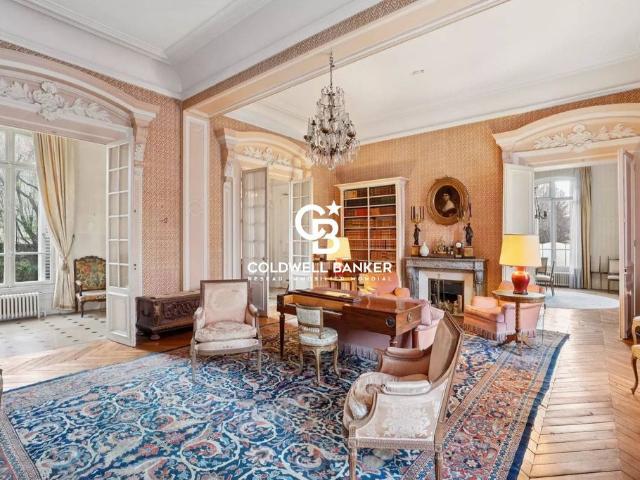 Maison vente à Saint-Germain-en-Laye, Saint-germain-en-laye
