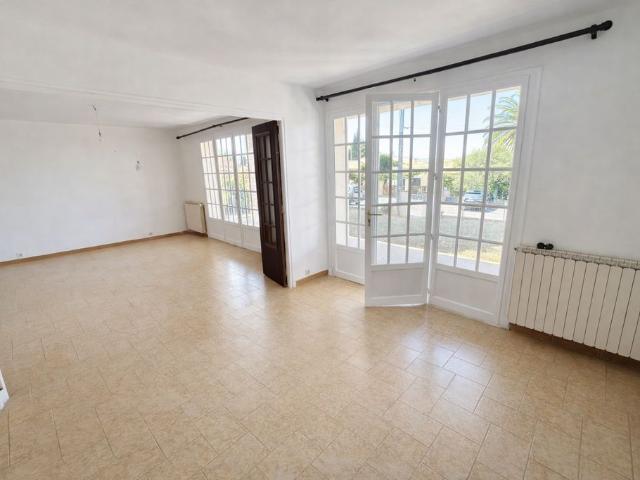 Maison vente à Arrondissement de Toulon, Six-fours-les-plages