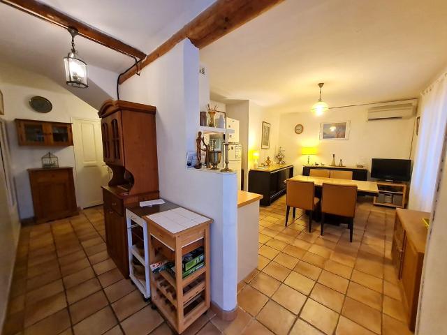Maison vente à Carpentras, Bédoin