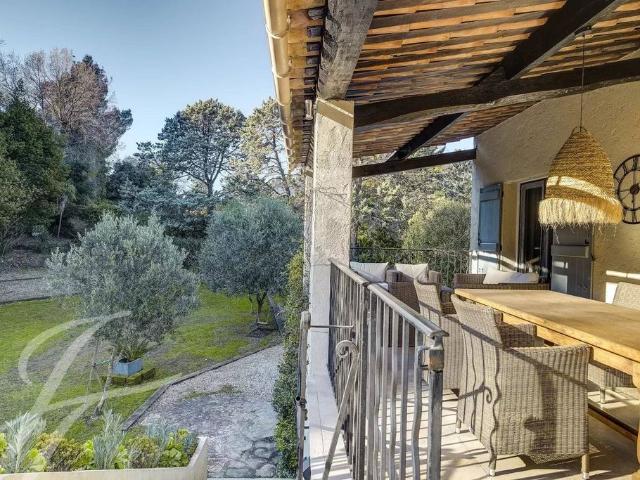 Maison vente à Valbonne
