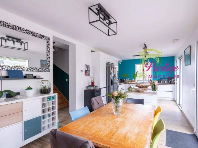 Maison vente à Saint-Germain-en-Laye, Le Mesnil-le-roi