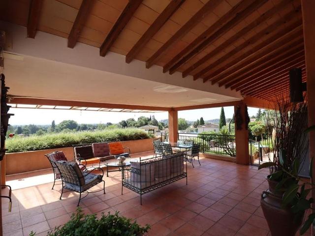 Maison vente à Villeneuve-lès-Avignon, Gard