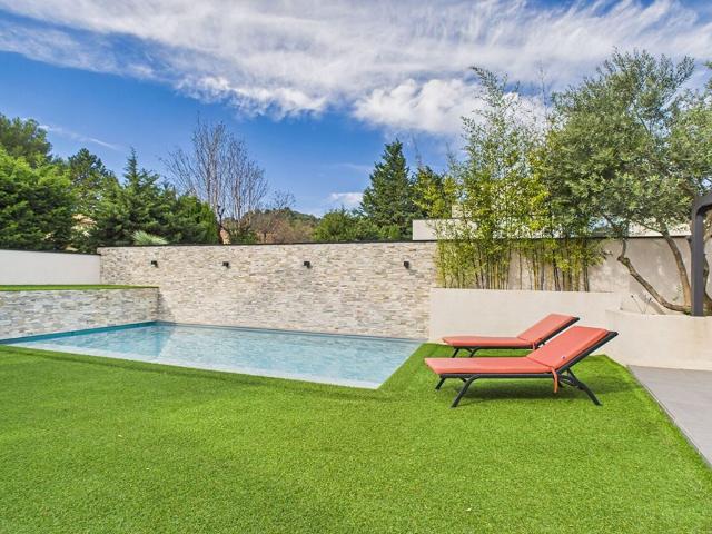 Maison vente à Nîmes, Villeneuve-lès-avignon