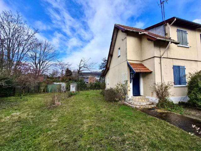 Maison vente à Saint-Germain-en-Laye, Le Pecq
