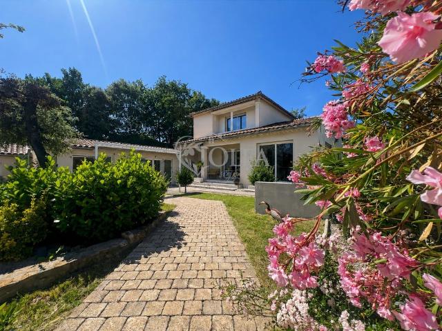 Maison vente à Nîmes, Occitanie