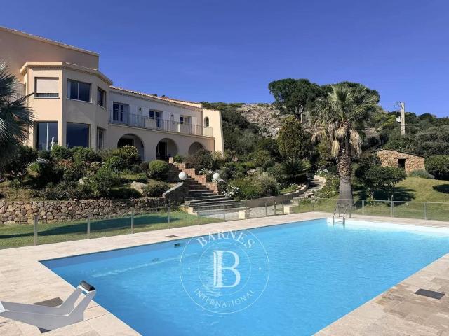 Villa vente à Calvi