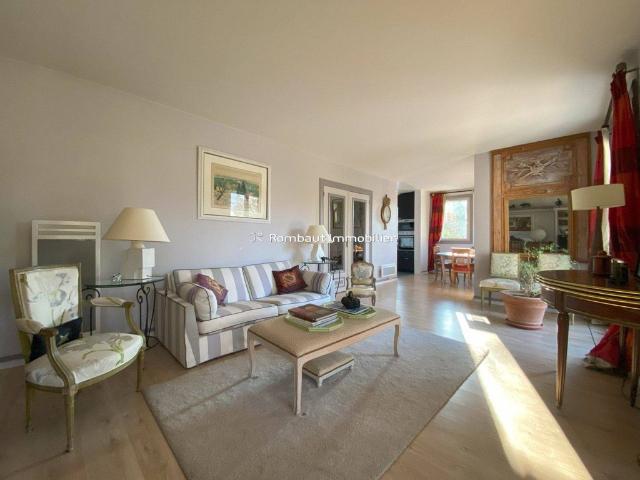 Maison vente à Nanterre, Vaucresson