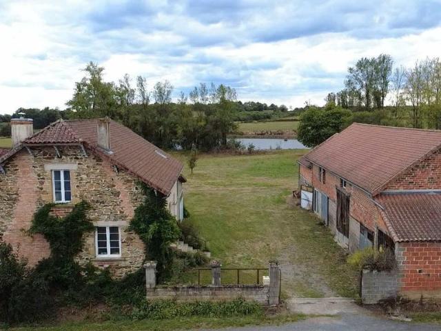 Maison vente à Nontron, Génis