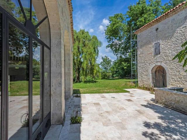 Maison vente à Narbonne, Montjoi
