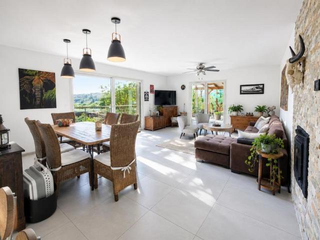Maison vente à Sainte-Lucie de Porto-Vecchio, Zonza
