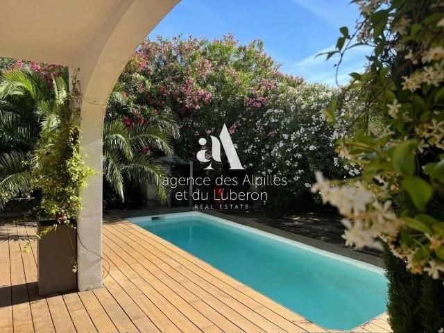 Maison vente à Villeneuve-lès-Avignon, Gard
