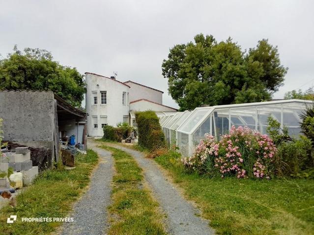 Maison vente à Médis