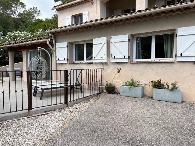 Maison vente à Grasse, Le Rouret