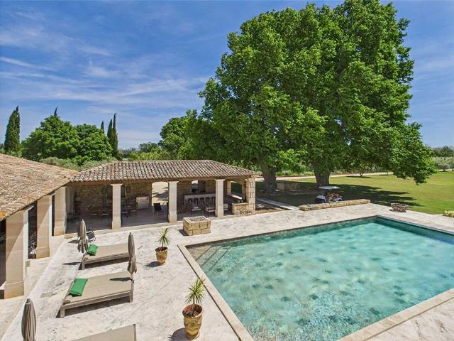 Maison location à Arles, Maussane-les-alpilles