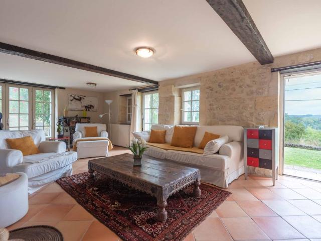 Maison vente à Bordeaux, Latresne
