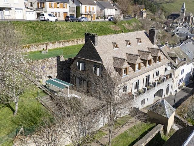 Maison vente à Chaudes-aigues