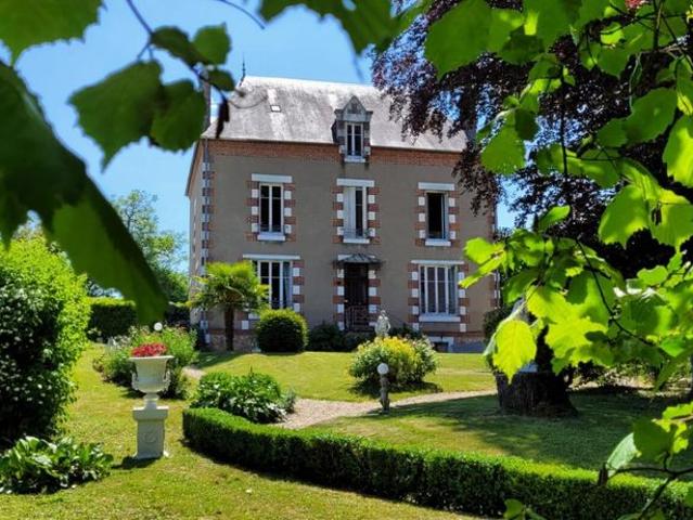 Maison vente à Bourges, Henrichemont