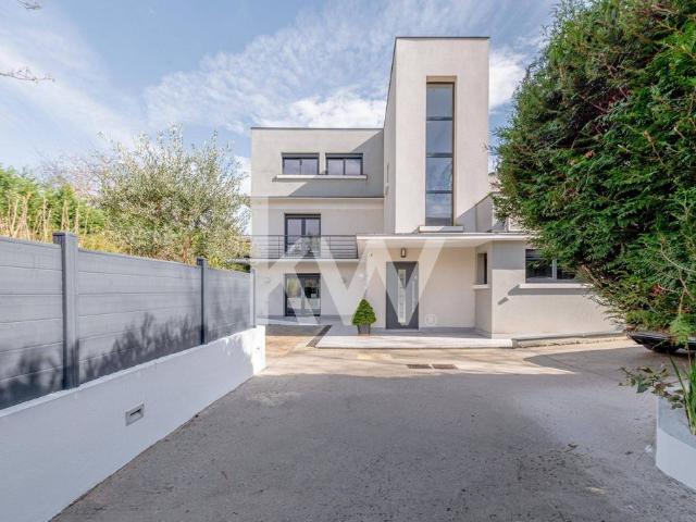Maison vente à L'Haÿ-les-Roses, Île-de-France