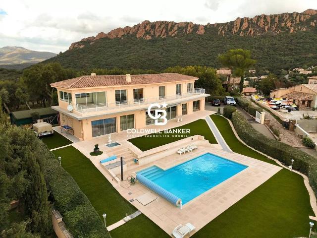 Maison vente à Arrondissement de Draguignan, Saint-raphaël