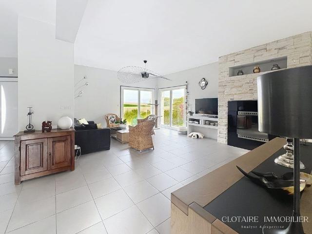 Maison vente à Compiègne, Lachelle