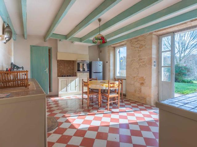 Maison vente à Bordeaux, Latresne
