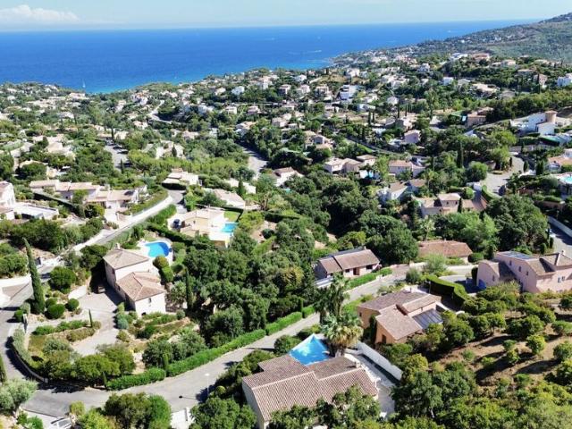 Maison vente à Arrondissement de Draguignan, Roquebrune-sur-argens