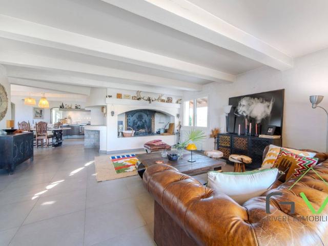 Maison vente à Arles, Saintes-maries-de-la-mer