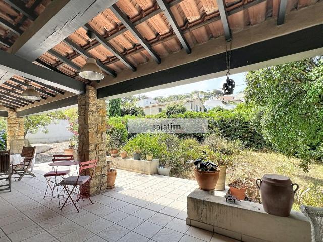 Maison vente à Arrondissement de Toulon, Six-fours-les-plages