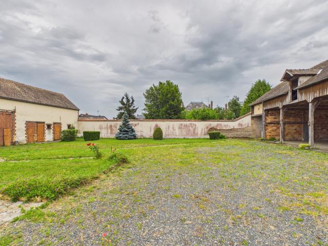 Maison vente à Montargis, Courtenay