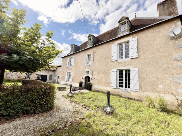 Maison vente à Montmorillon, Luchapt