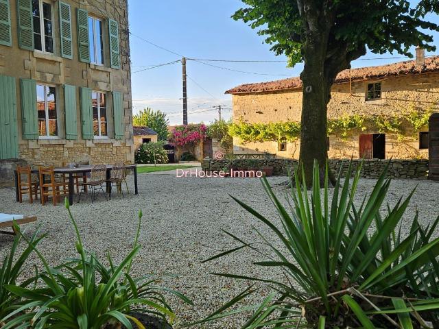 Maison vente à La Plantis, Saint-Christophe-sur-Roc