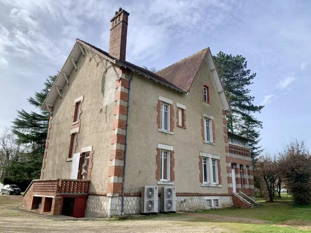 Maison vente à La Grand Croix, Neuvy-Saint-Sépulchre