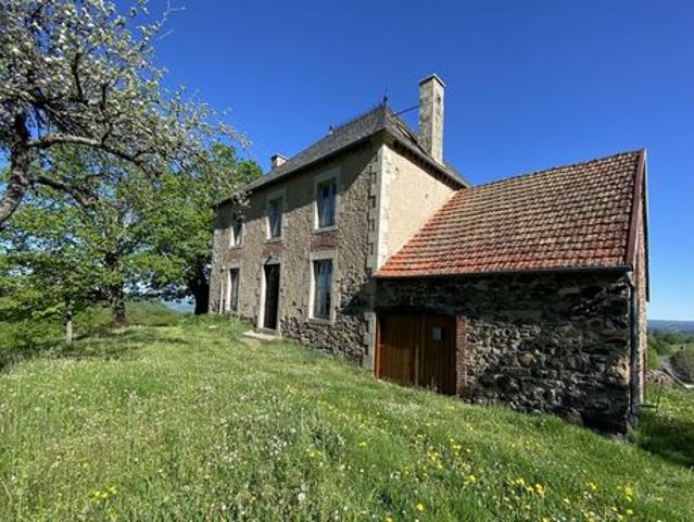 Villa vente à Mauriac, La Monselie