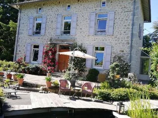 Maison vente à Cayrols, Cantal