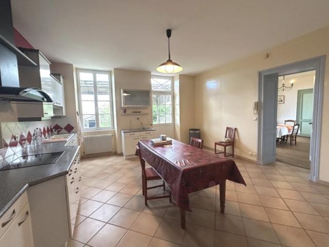 Maison vente à Saintes, Tesson