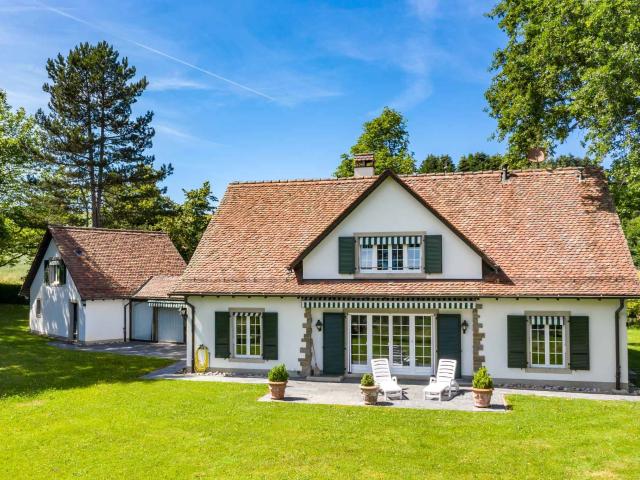 Villa kaufen in Savigny