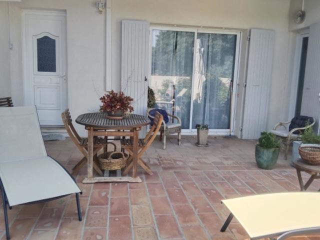 Maison vente à Nîmes, Villeneuve-lès-avignon