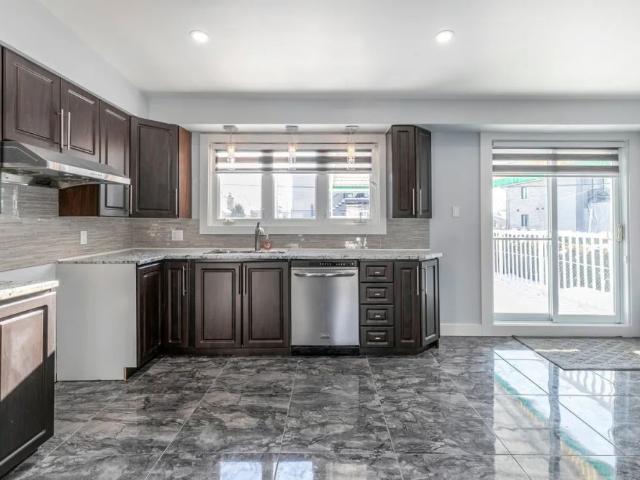 House for rent in Saint-Hubert, Longueuil