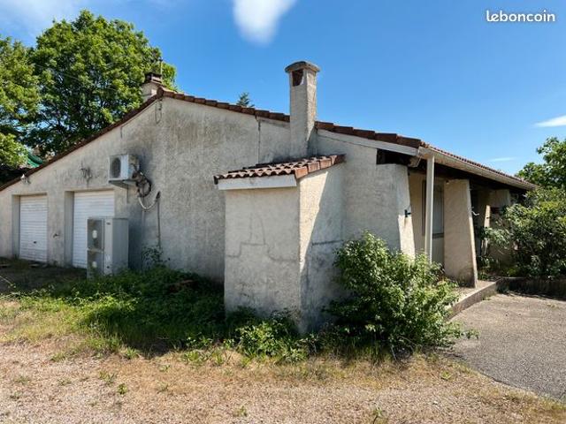 Maison vente à Figeac, Fons