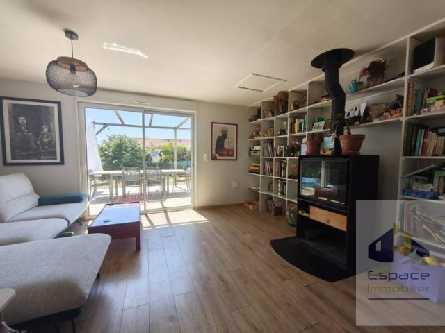 Maison vente à La Rochelle, Vérines
