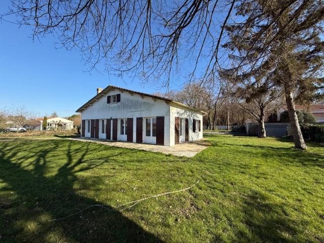 Maison vente à Saintes, Saujon