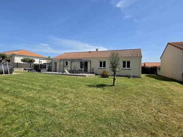 Maison vente à Cholet, Montilliers